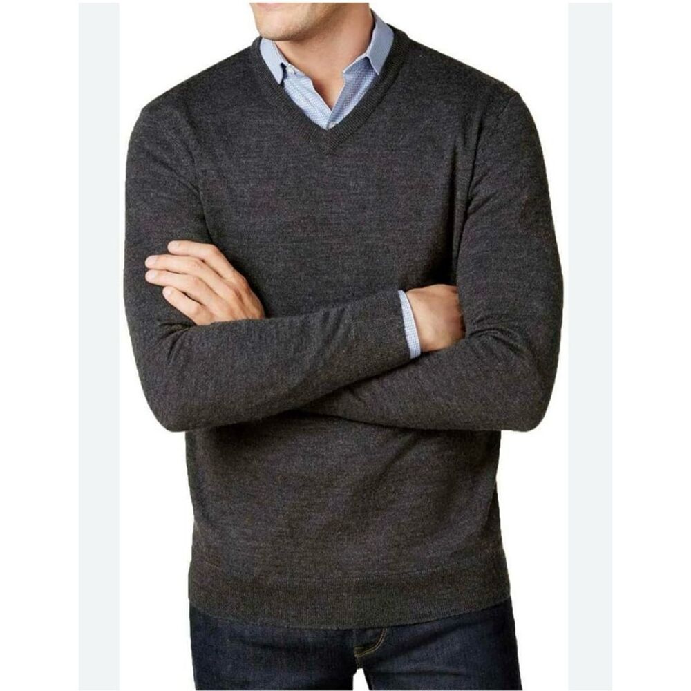 Club Room Sweater Men's Size M Medium‎ Gray Merino Wool Blend V-neck Neutral